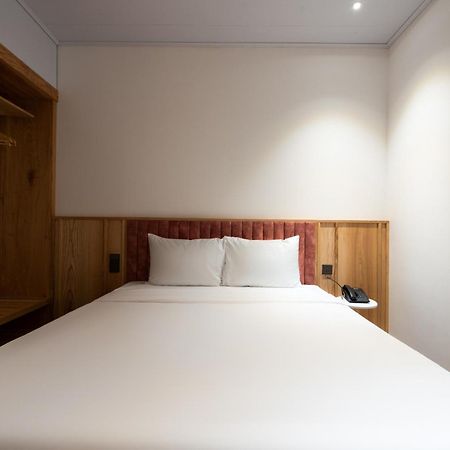 Haven Hut Riverside Hotel Bandar Ho Chi Minh Luaran gambar